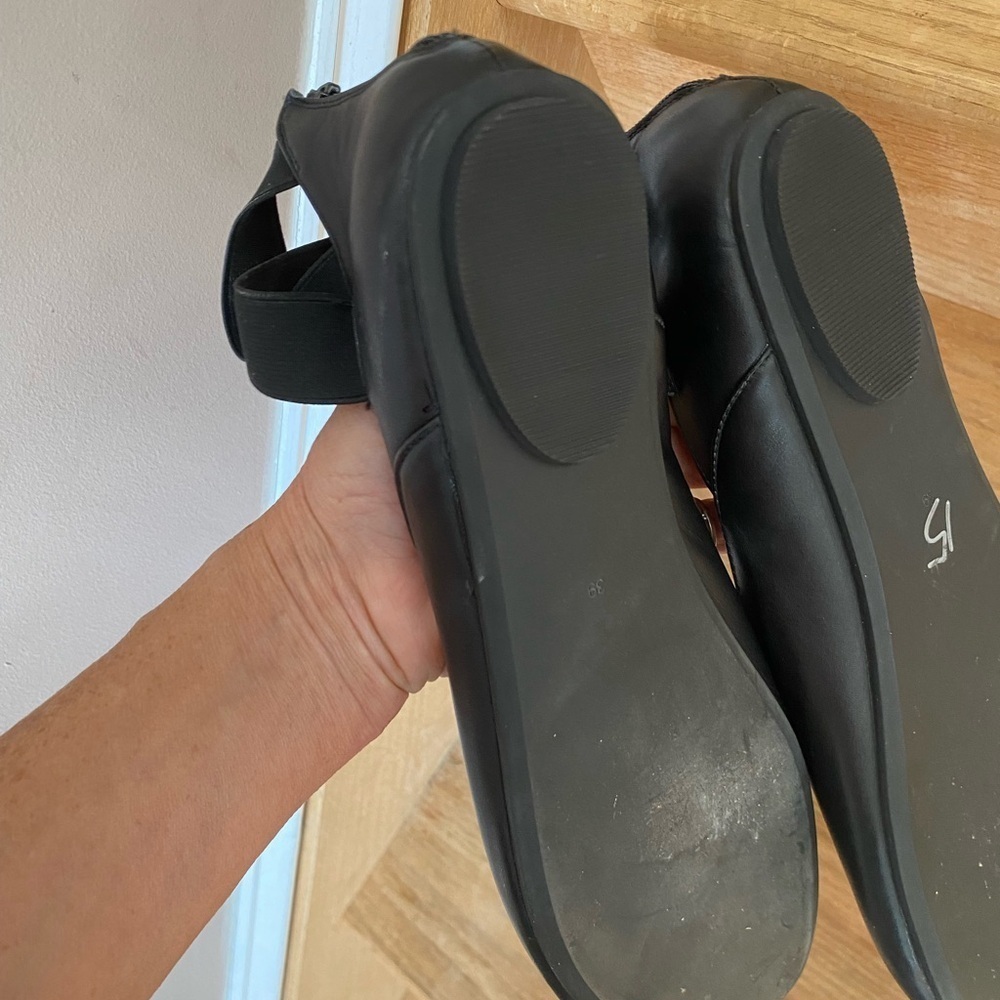 Shoes - Picture 7 of 7